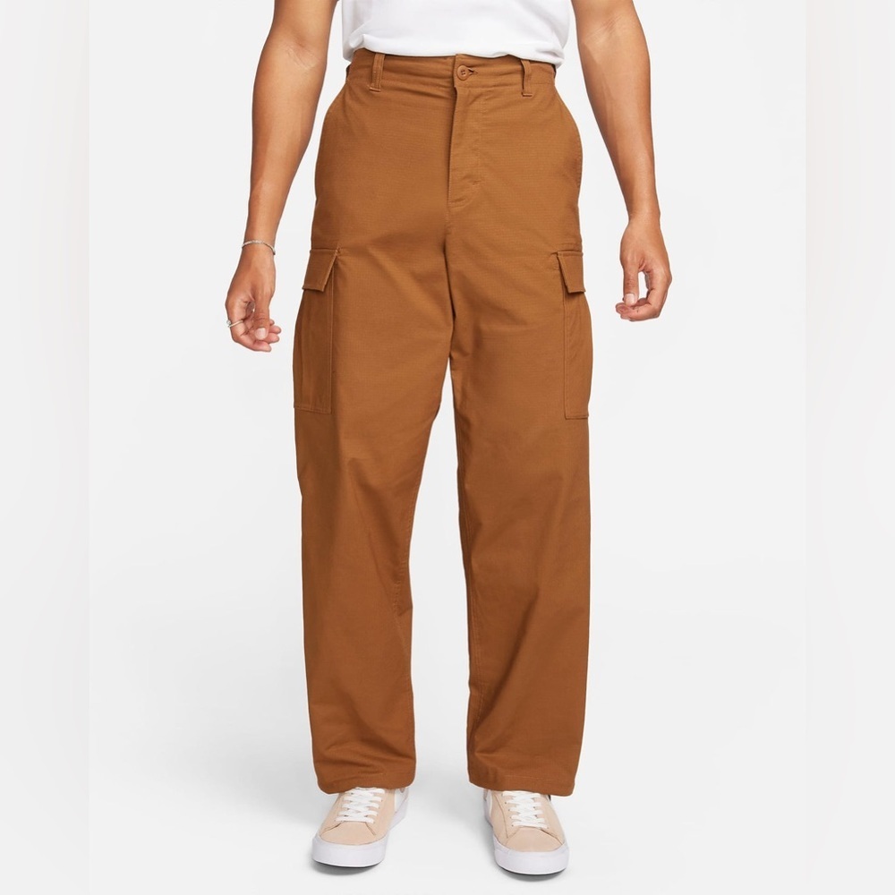 Nike SB Kearny Cargo Pants Light British Tan RipStop Size 28 Skateboard​